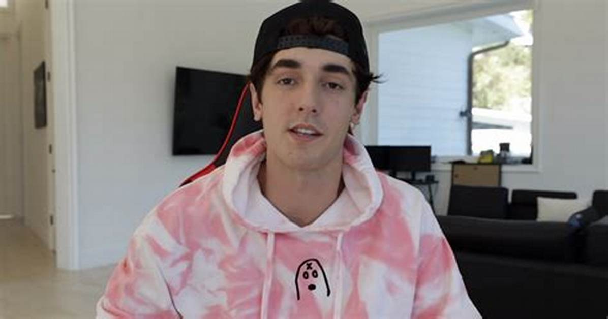 Did Bryce Hall Have a Boyfriend? Some Think the Tiktok Star's Bisexual