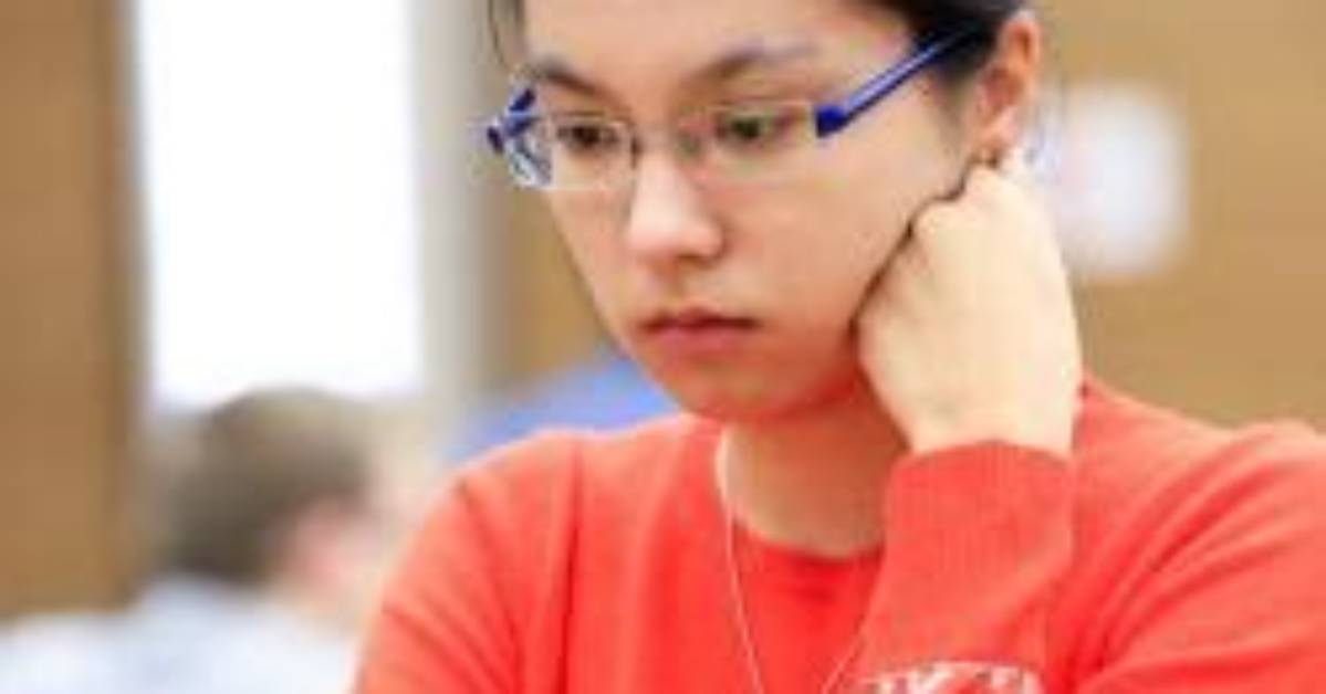 Dinara Saduakassova