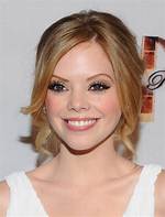 Dreama Walker – Biography, Facts & Life Story
