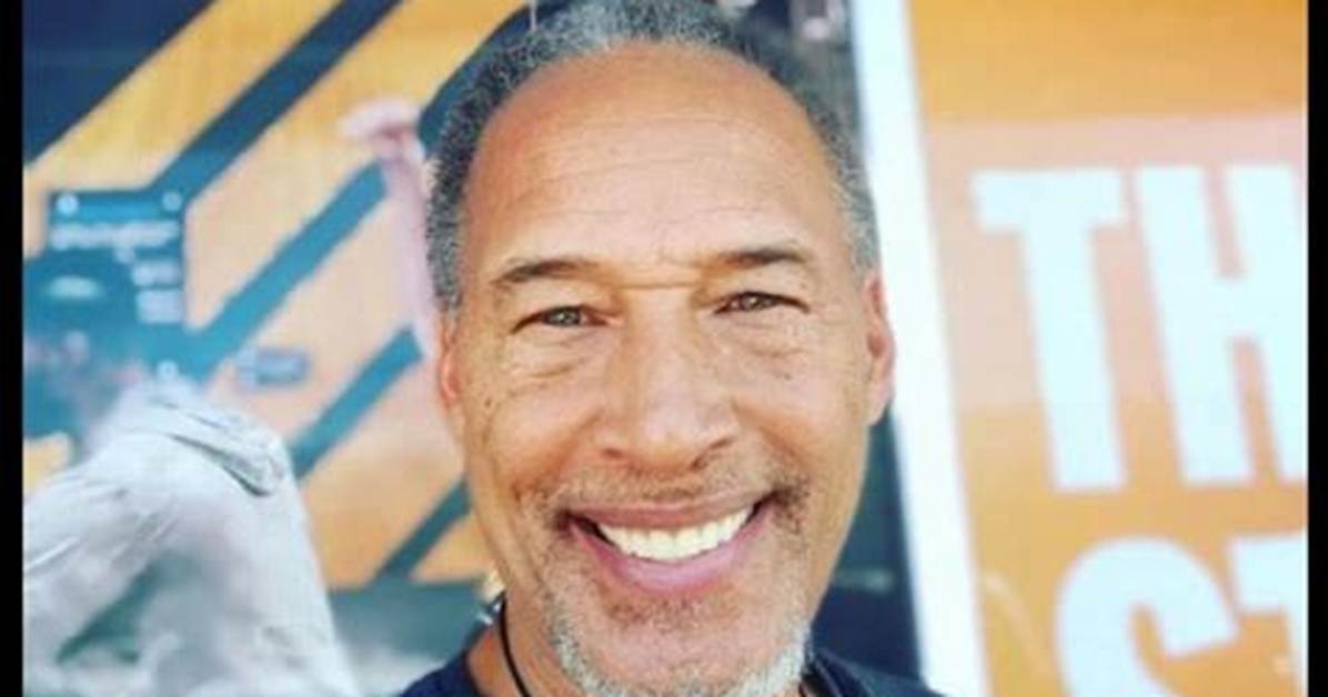 Dwayne Mooney | Career and Wife