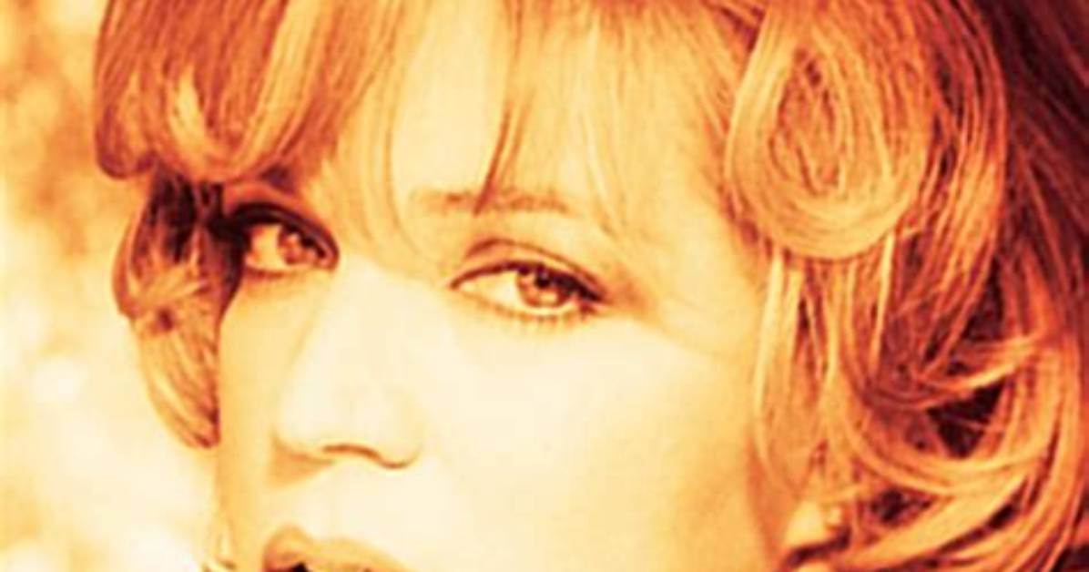 Ednita Nazario