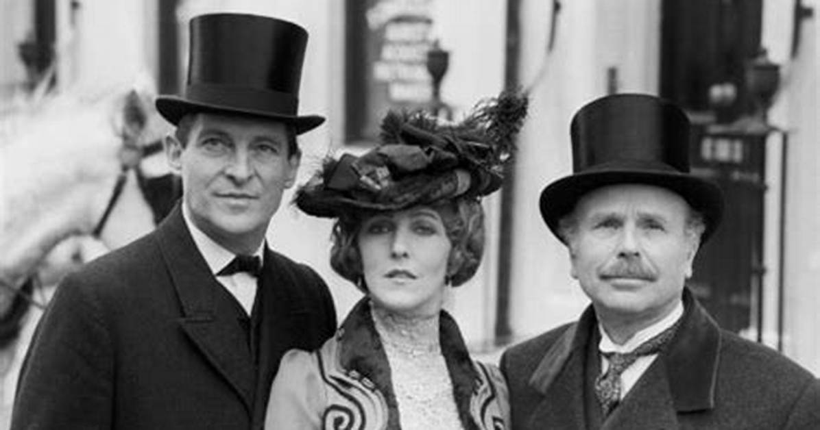 Edward Hardwicke Net Worth