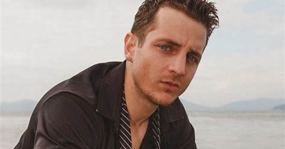 Elias Toufexis Net Worth