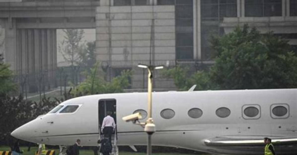 Elon Musk's Jet Leaves Shanghai as Tycoon Wraps up China Visit: Flight Tracker