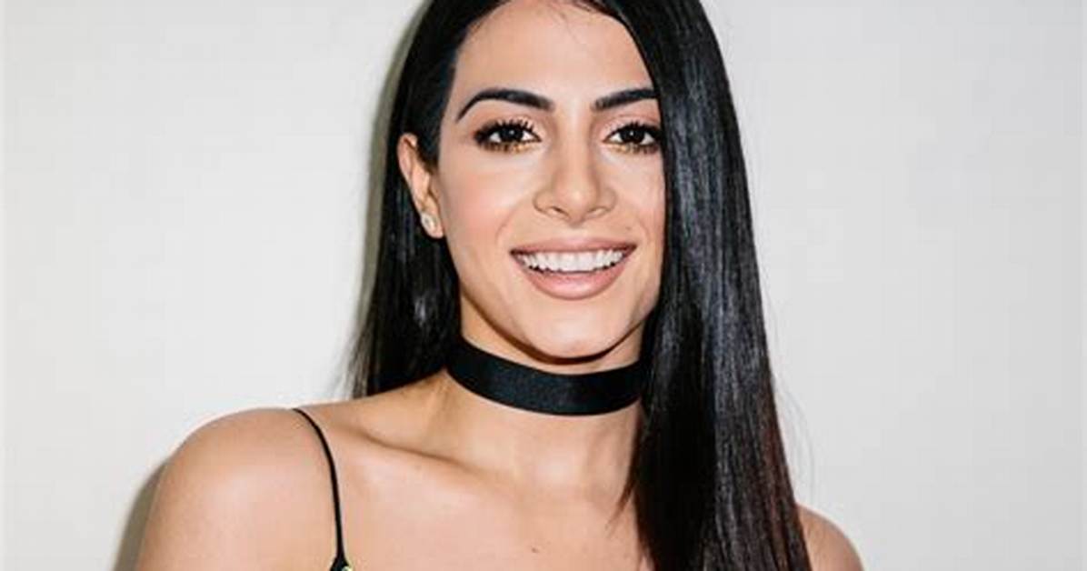 Emeraude Toubia – Biography, Facts & Life Story