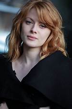 Emily Beecham – Biography, Facts & Life Story