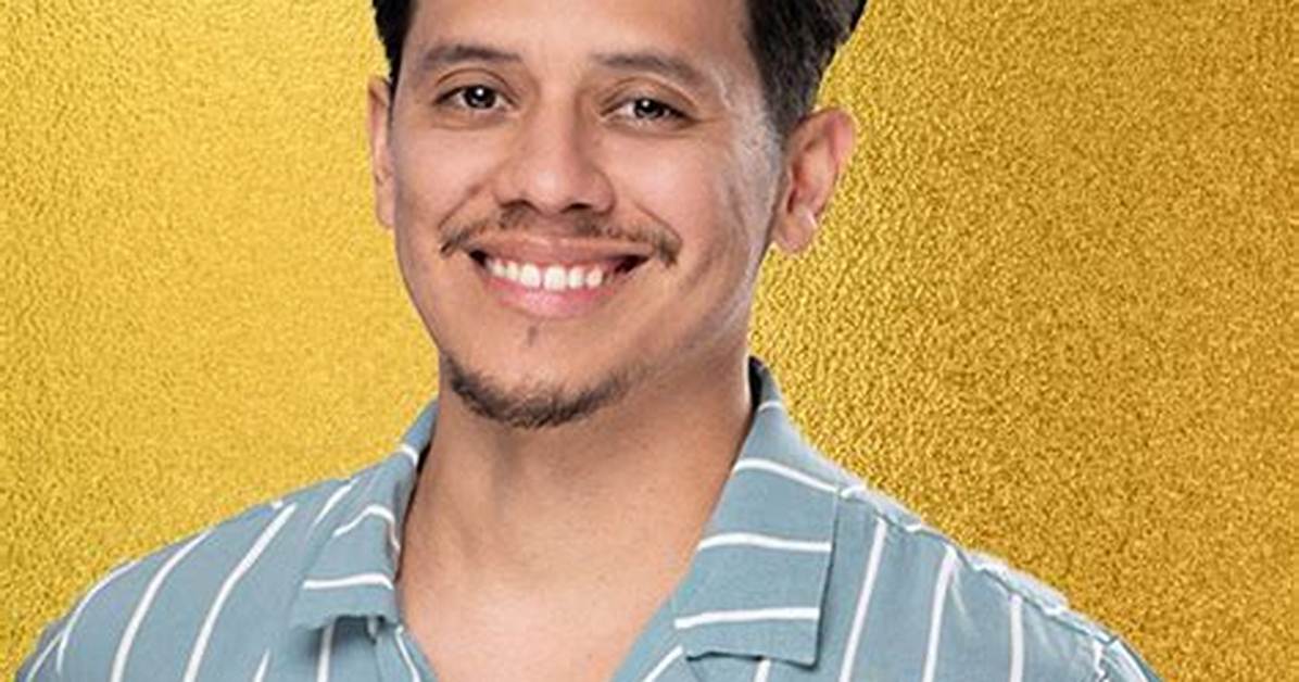 Eric Ochoa-How Old Is Eric Ochoa? Net Worth, Age, Height, Girlfriend, Ethnicity and Wiki!