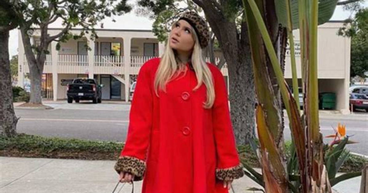 Ester Dobrik’s Biography: What Is Known About David Dobrik’s Sister?