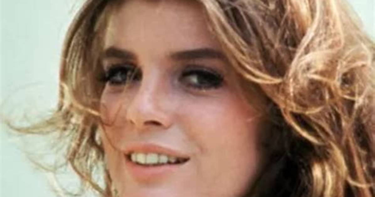 Fact About Daisy Ross- Net Worth, Age, Husbnad, Career