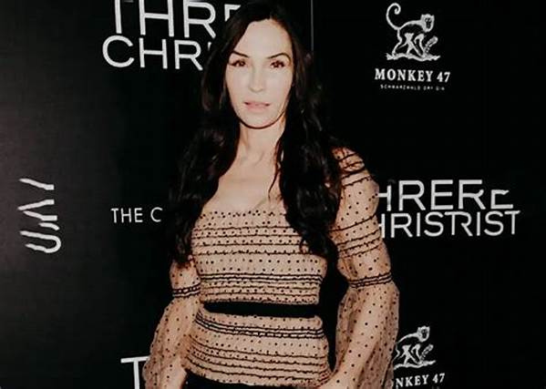 Fans Speculate Famke Janssen’s Possible Plastic Surgery Despite Her Silence