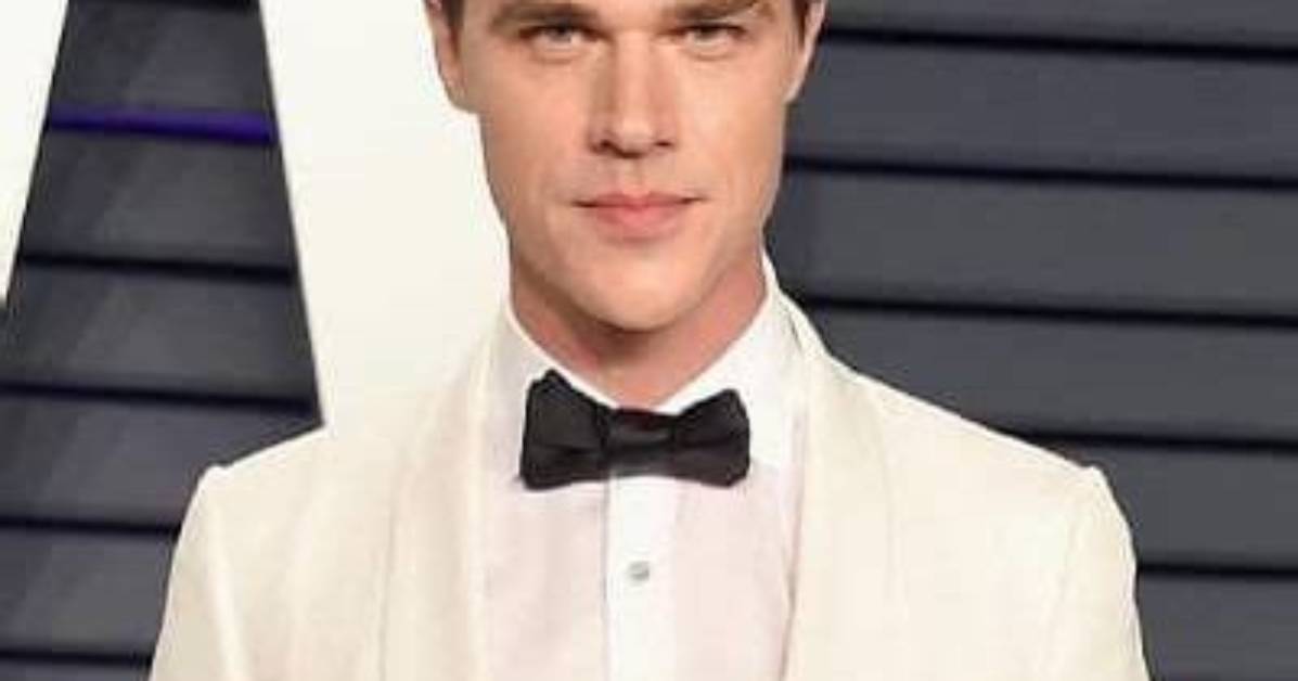 Finn Wittrock Bio, Wiki, Age, Height, Wife, American Horror Story, Movies, and Net Worth