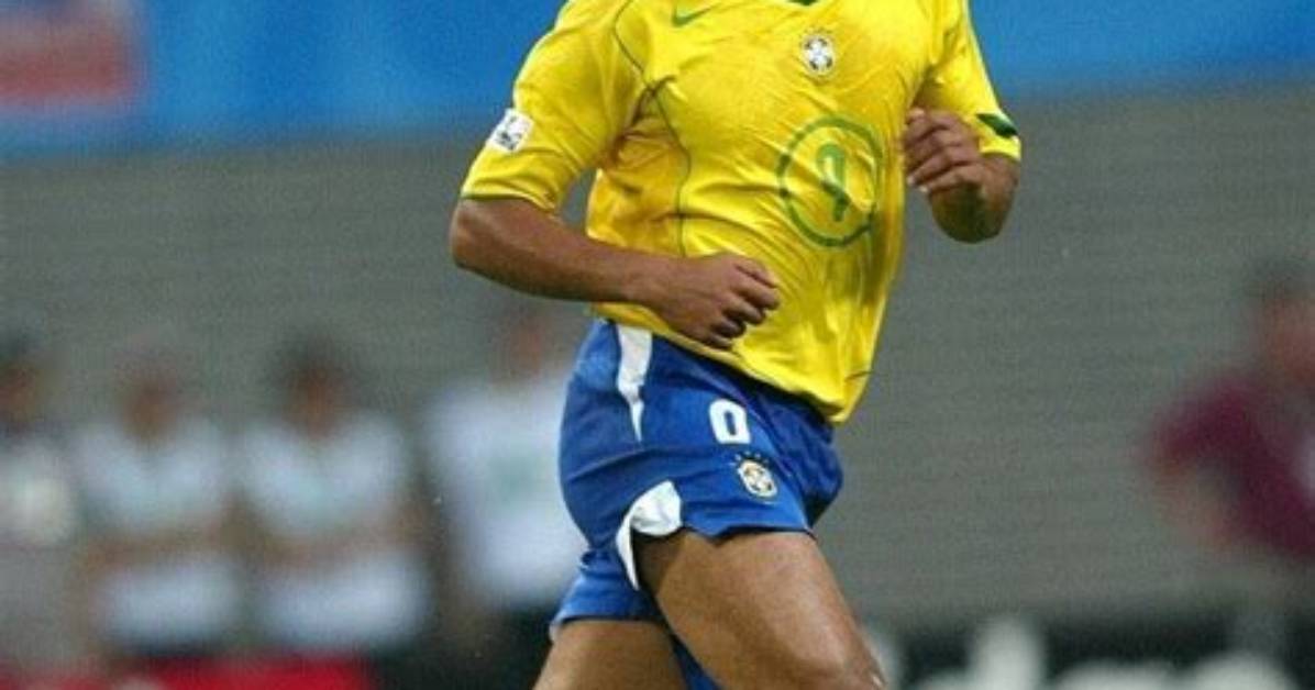 (Footballer, Born 1982)