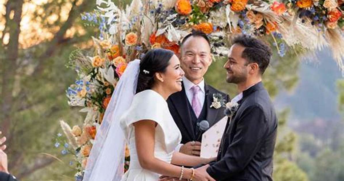 "For Better for Worse": Bride's Wedding Gown Gets Soiled as Heavy Rain Affects Her Special Day, Photos Emerge