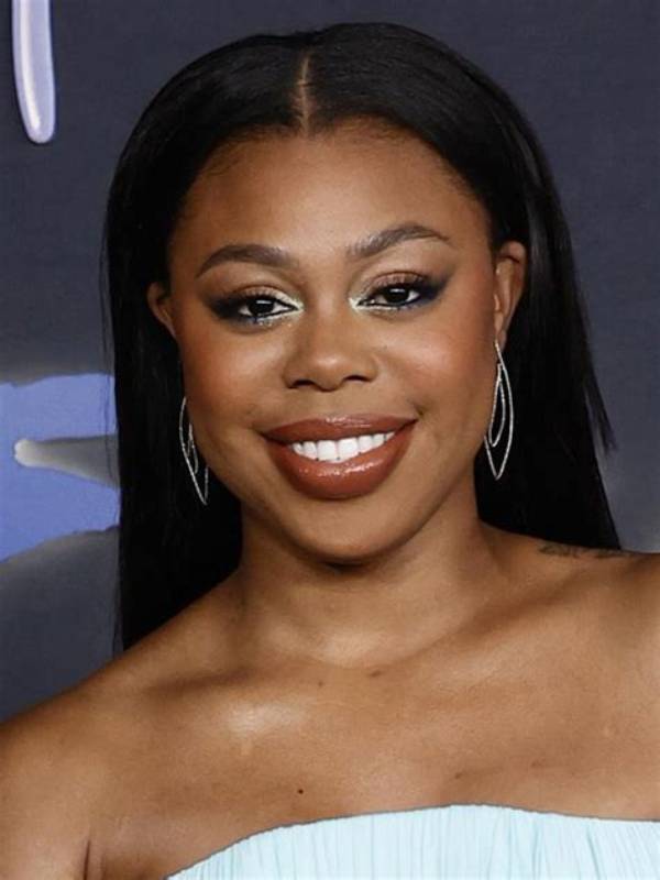 Gail Bean – Actress, Writer | Is She Dating Anyone? Wiki, Age, Height, Net Worth, Relationship, Ethnicity, Career