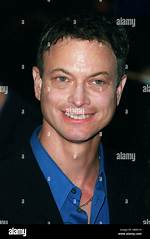 Gary Sinise Height