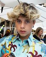 Gavin Magnus Singer, Bio, Wiki, Age, Height, Girlfriend, Tattoo, Songs, and Net Worth