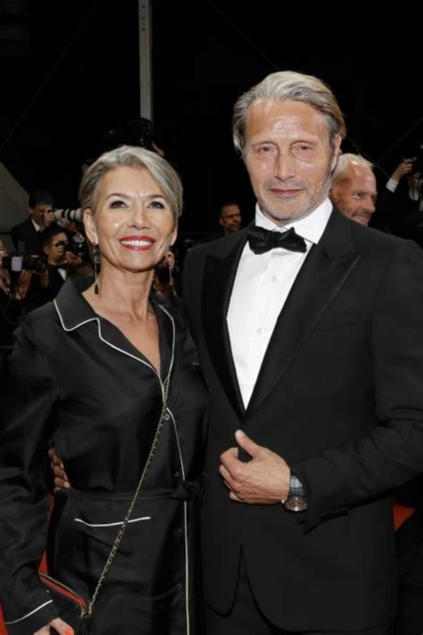Hanne Jacobsen | Husband and Married Life