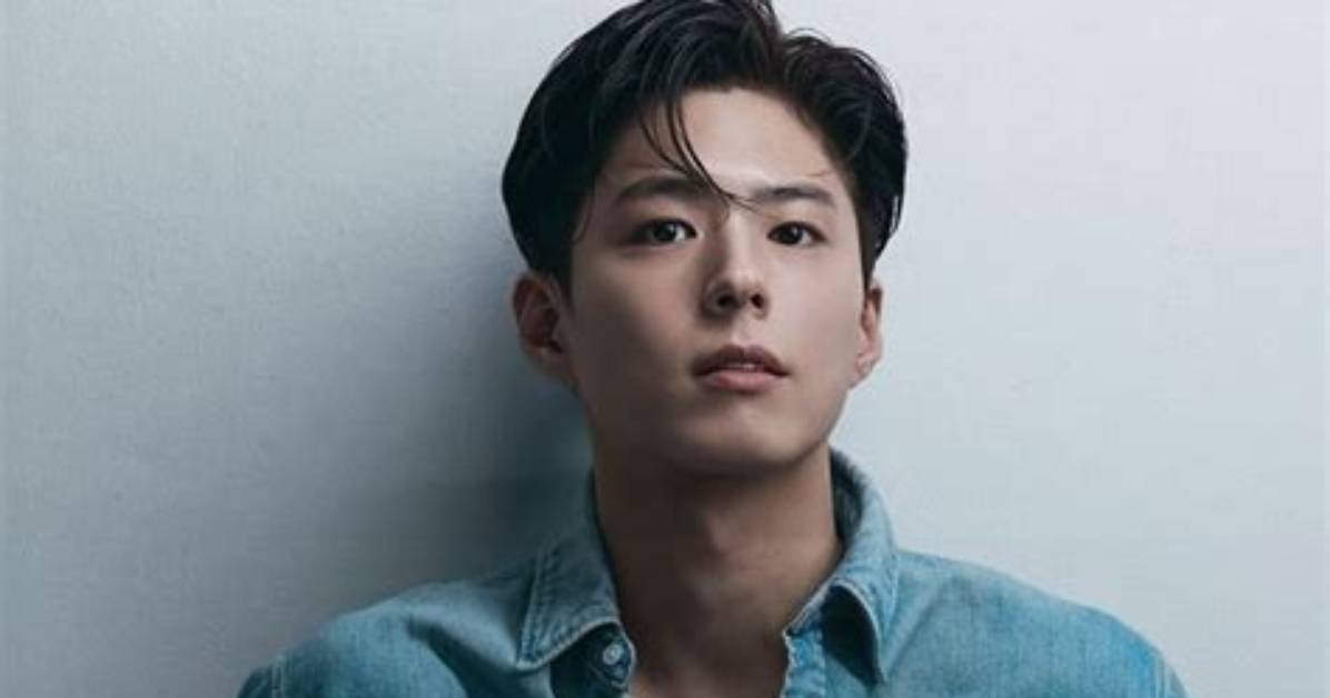 Has Park Bo-Gum Found His Ideal Girlfriend Yet? a Look into His Dating Life