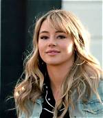 Hassie Harrison’s Bio: Age, Height, Net Worth, Is She Married?