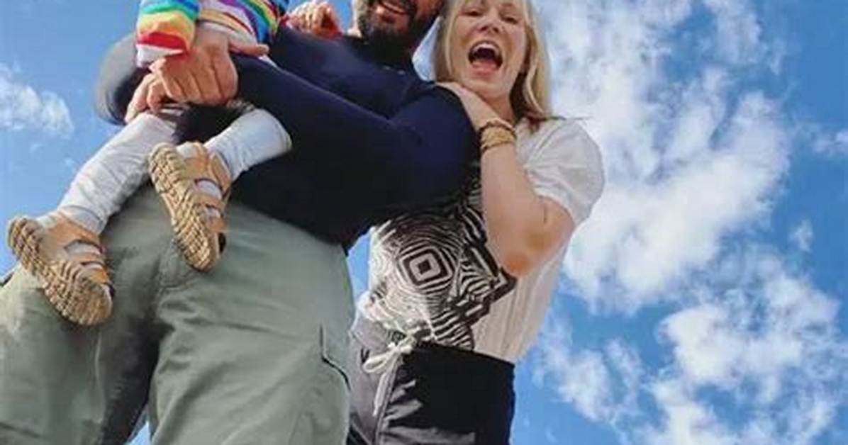Having Her Son Made Natasha Bedingfield Feel Like a Kid Again