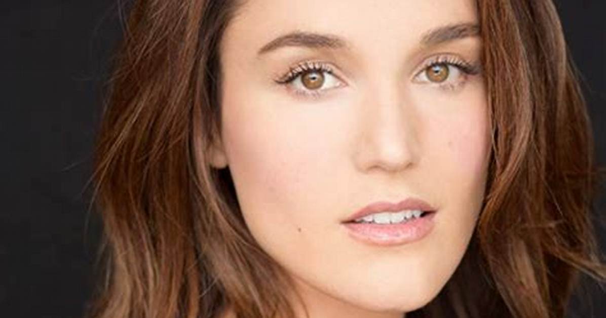 Hayley Sales – Biography, Facts & Life Story