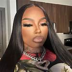 Hoodrat Holly Net Worth