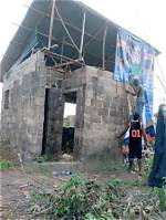 “How Many Blocks? ” Man Builds Small House on His Land, Shows How Foundation Was Done, Roofs It