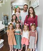 How Old Is Mimi from 'Outdaughtered'? Danielle Busby's Mom Is a Fan Favorite