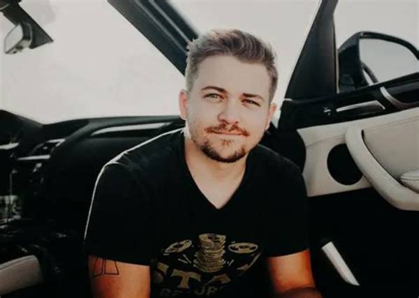 Hunter Hayes Gets Honest Talking About Personal Struggles Amidst Mental Health Issues