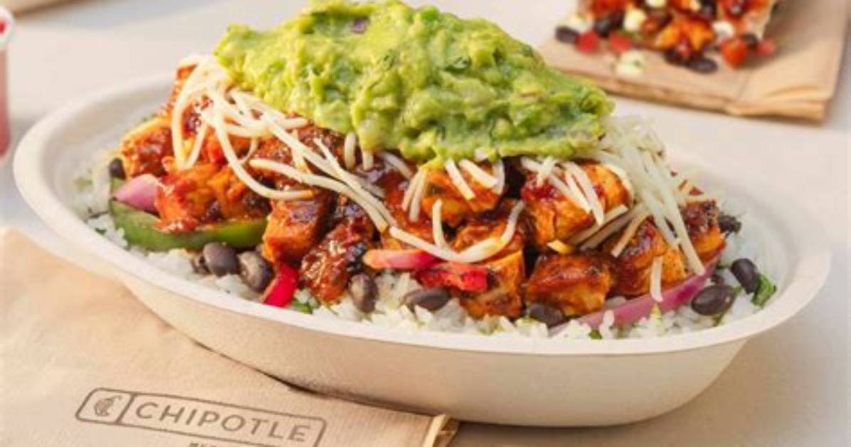"I Just Got Dinner at Chipotle for Under $5" — Woman Shares Incredible Chipotle Hack