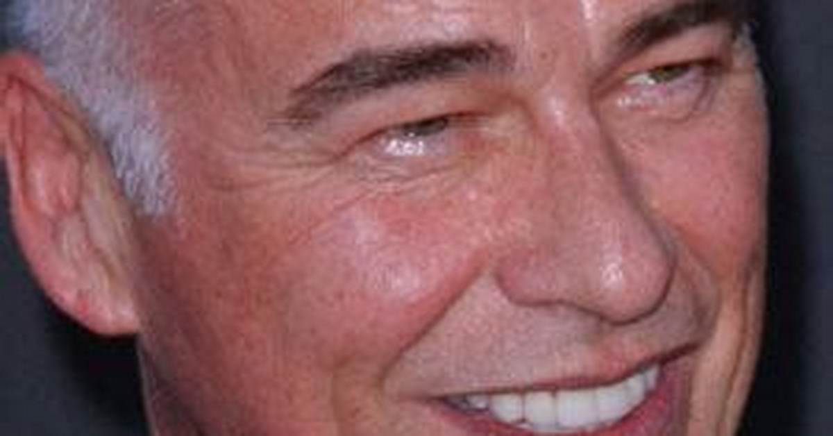 Ian Buchanan Net Worth