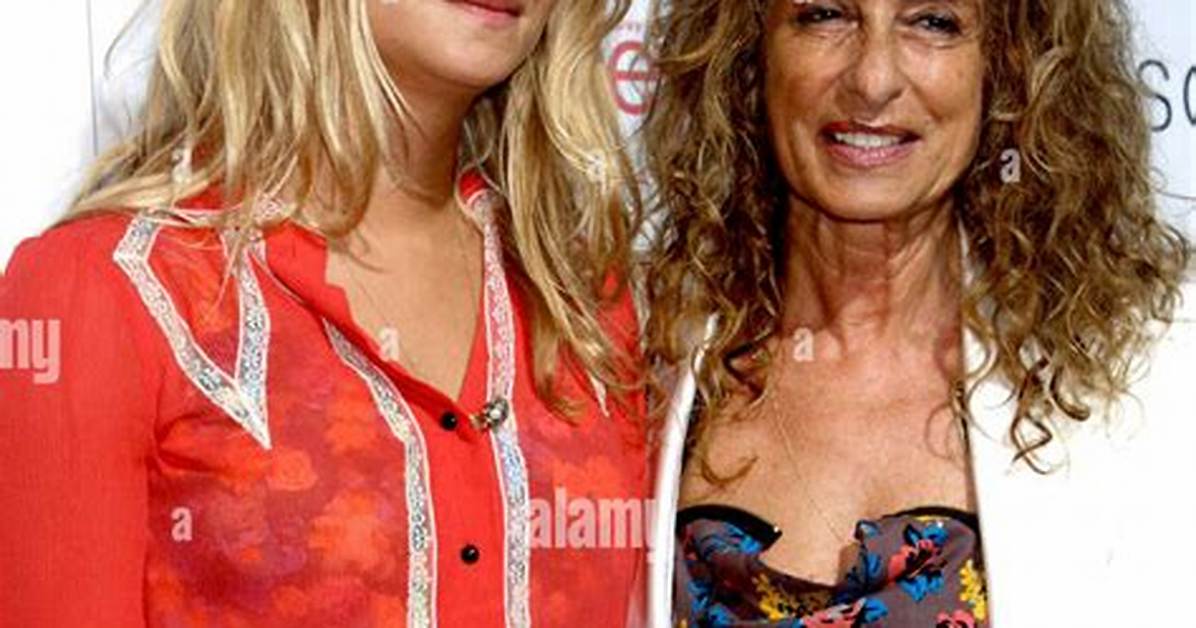 Inside Mick Jones and Ann Dexter-Jones Married Life