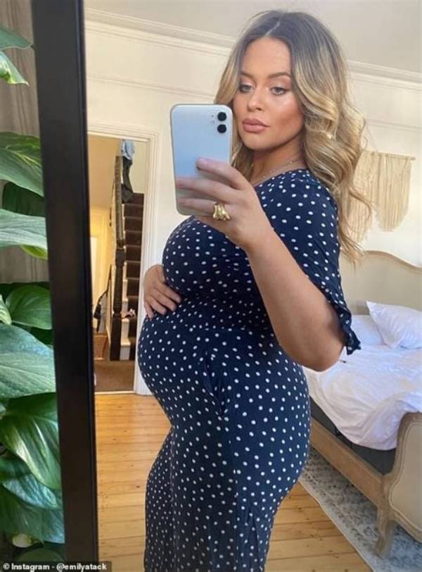 Is Emily Simpson Pregnant 2023? Baby Bump and Weight Gain Rumours