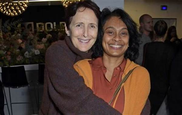 Is Fiona Shaw Lesbian? Partner Sonali Deraniyagala