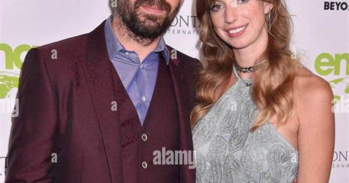 Is Kate Gorney, Martin Starr’s Wife Yet? or Still Engaged?