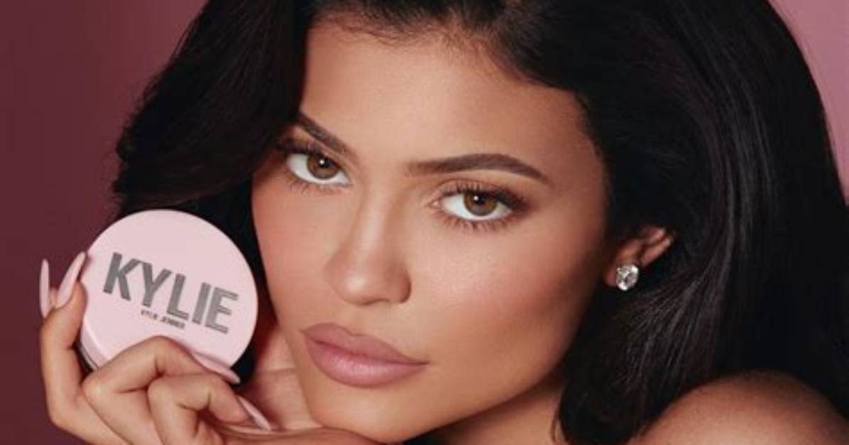 Is Kylie Jenner Really a Billionaire? a Look at Her Net Worth