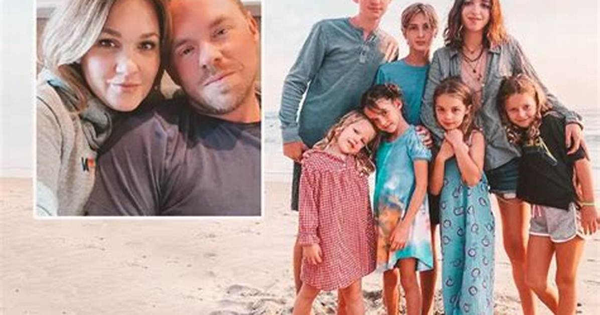 Is Mia and Emma's Mom Katie Stauffer Married After Divorce with First Husband Charles?