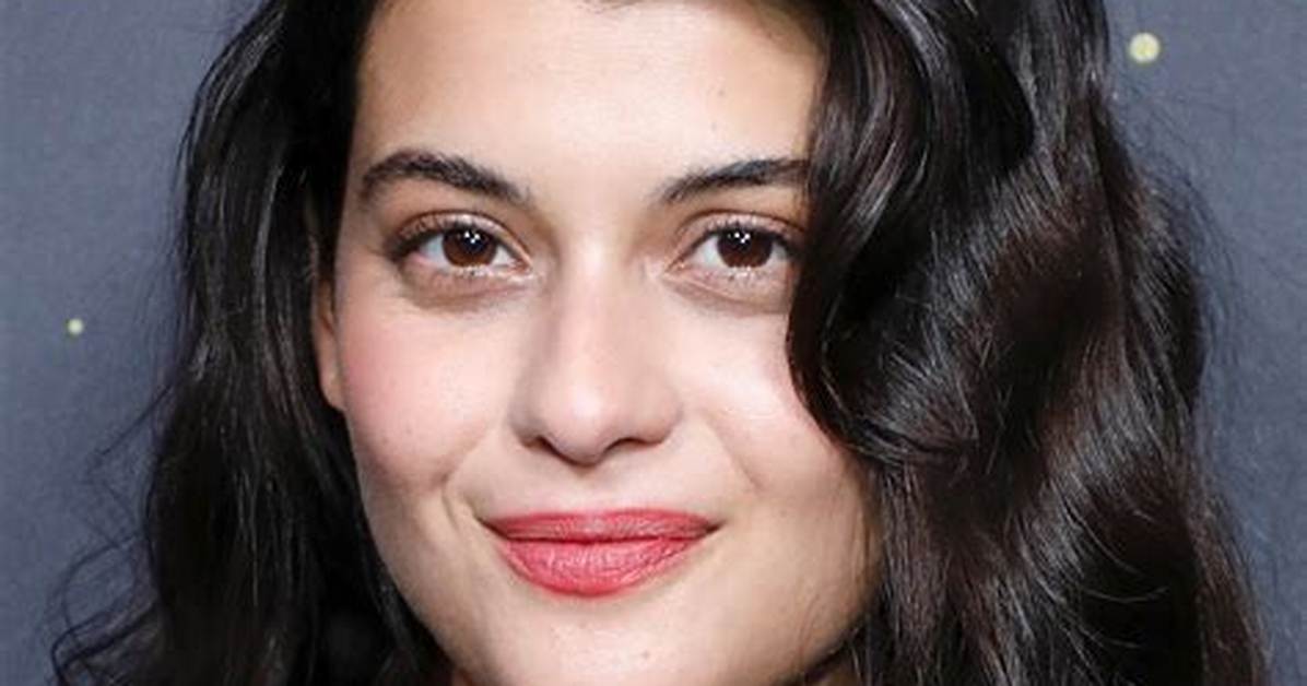 Is Sofia Black-D’elia a Lesbian off-Screen, or Does She Have a Boyfriend?