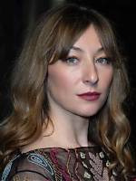 Isidora Goreshter Bio: Age, Height, Nationality, Husband
