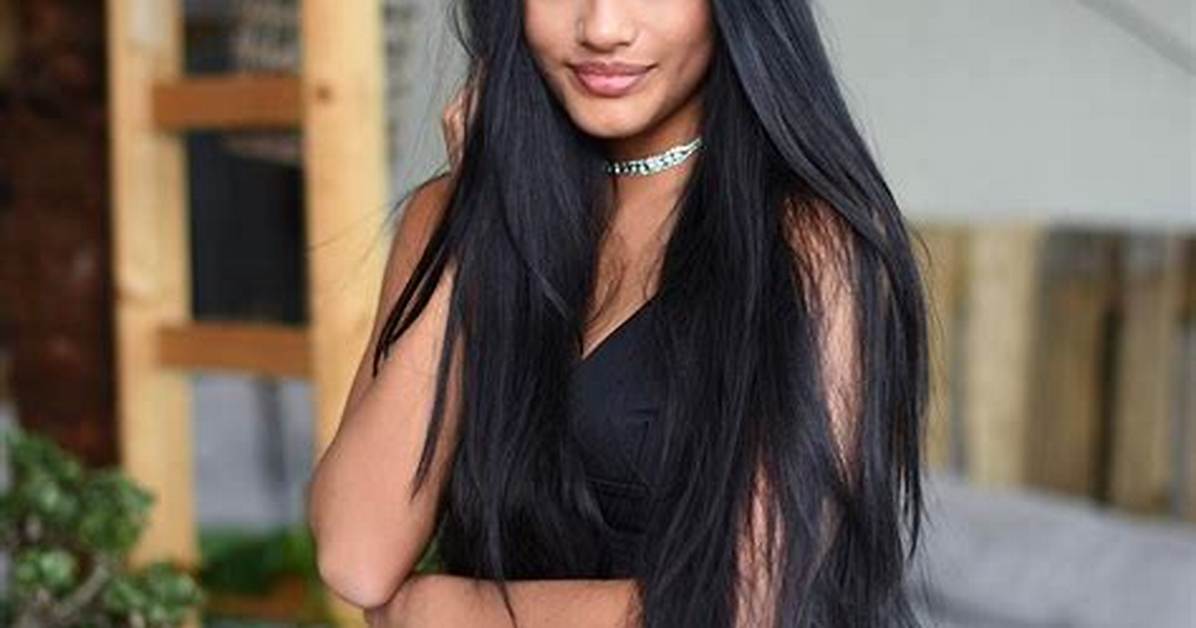Ivana Santacruz