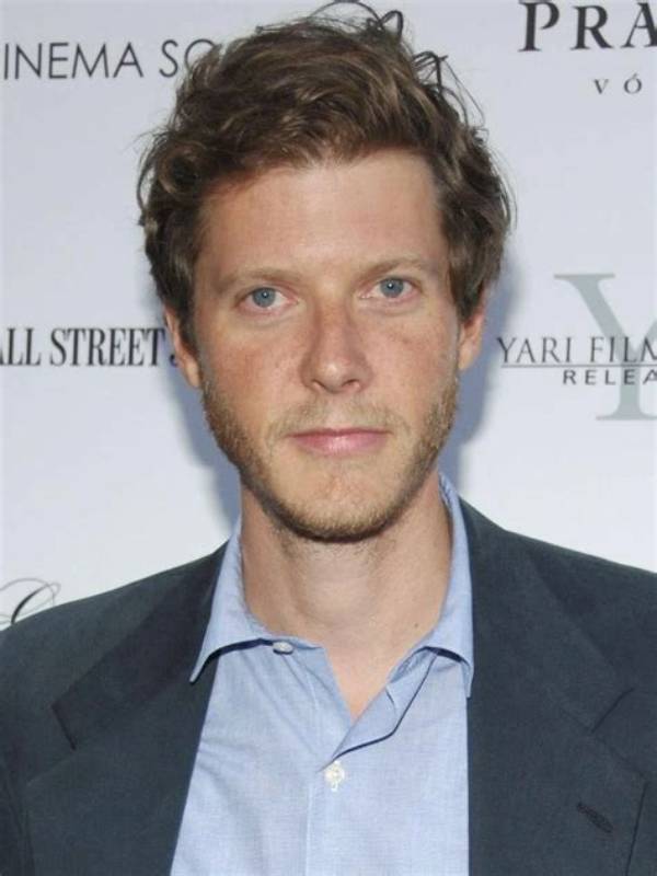 Jake Paltrow Bio, Wiki, Age, Wife, Wedding, Director, and Net Worth