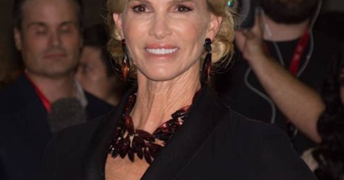 Janet Jones Net Worth 2024