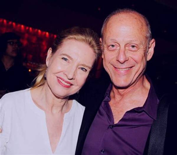 Janet Zarish Net Worth