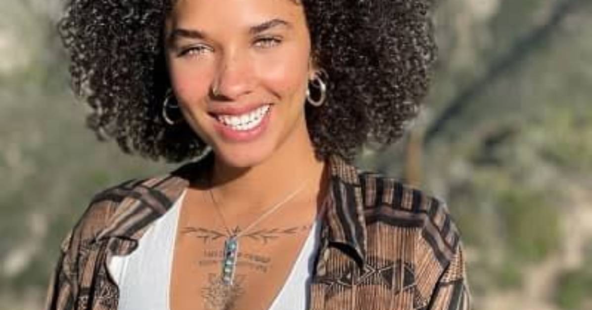 Jasena Odell – American Internet Personality | When Was She Born? How Old Is She? Wiki, Age, Height, Net Worth, Relationship, Ethnicity, Career
