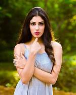 Jasmin Bajwa – Biography, Facts & Life Story
