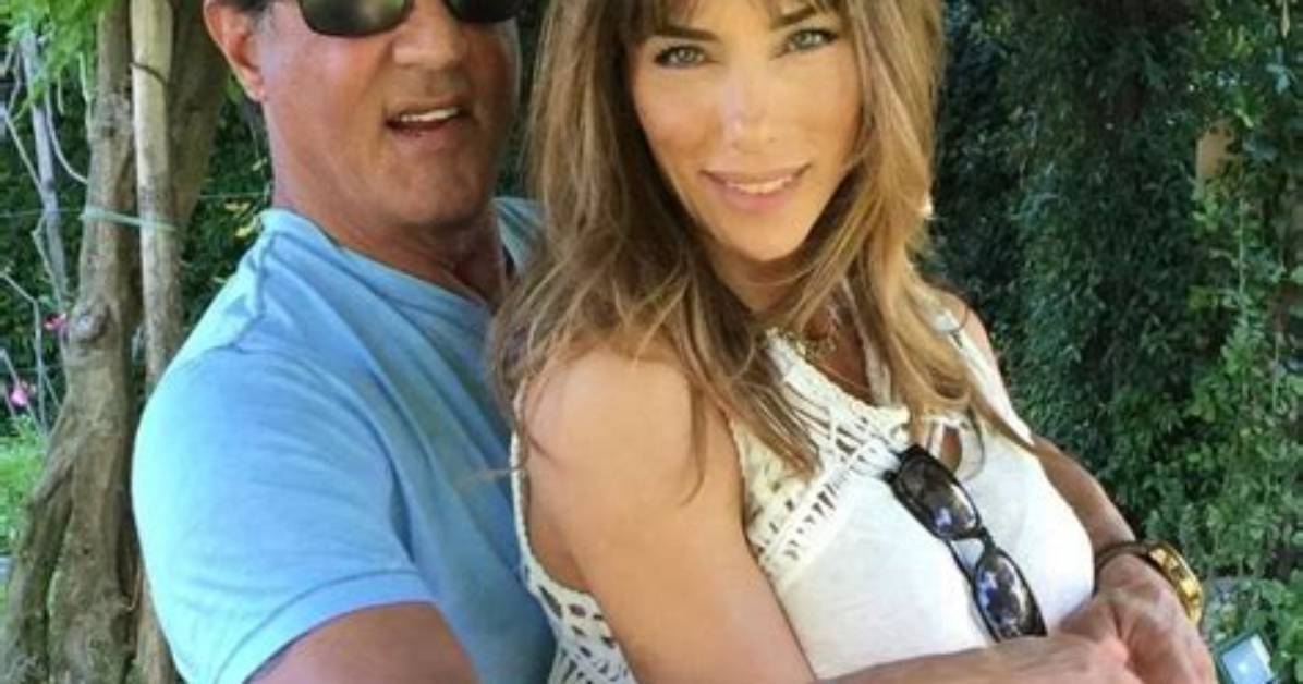 Jennifer Flavin Height