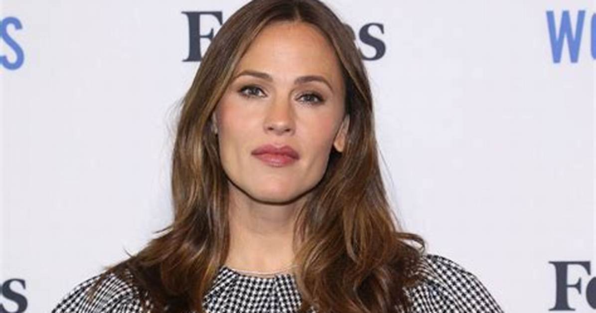 Jennifer Garner – Biography, Facts & Life Story