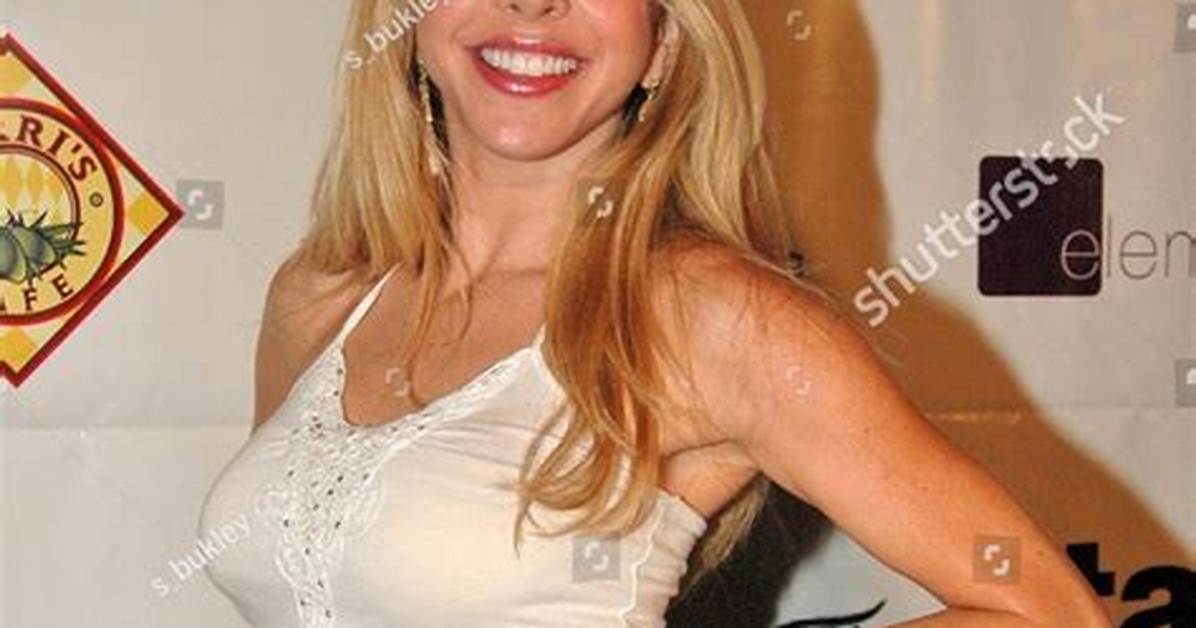 Jennifer Lyons