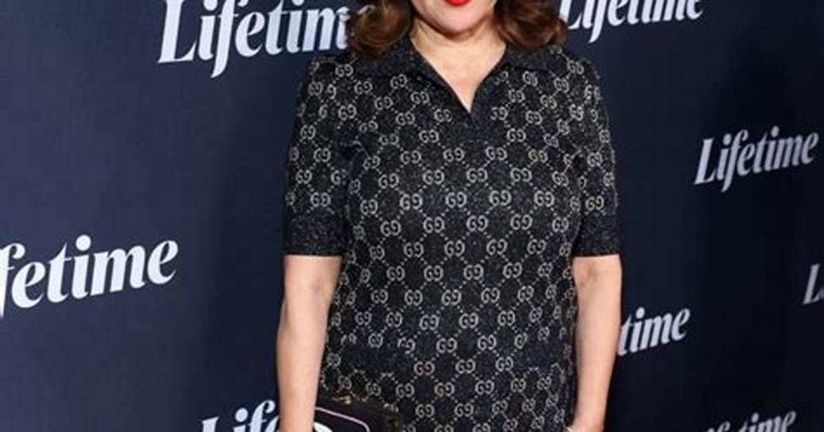 Jennifer Tilly Net Worth: Successful Actress and Professional Poker Player