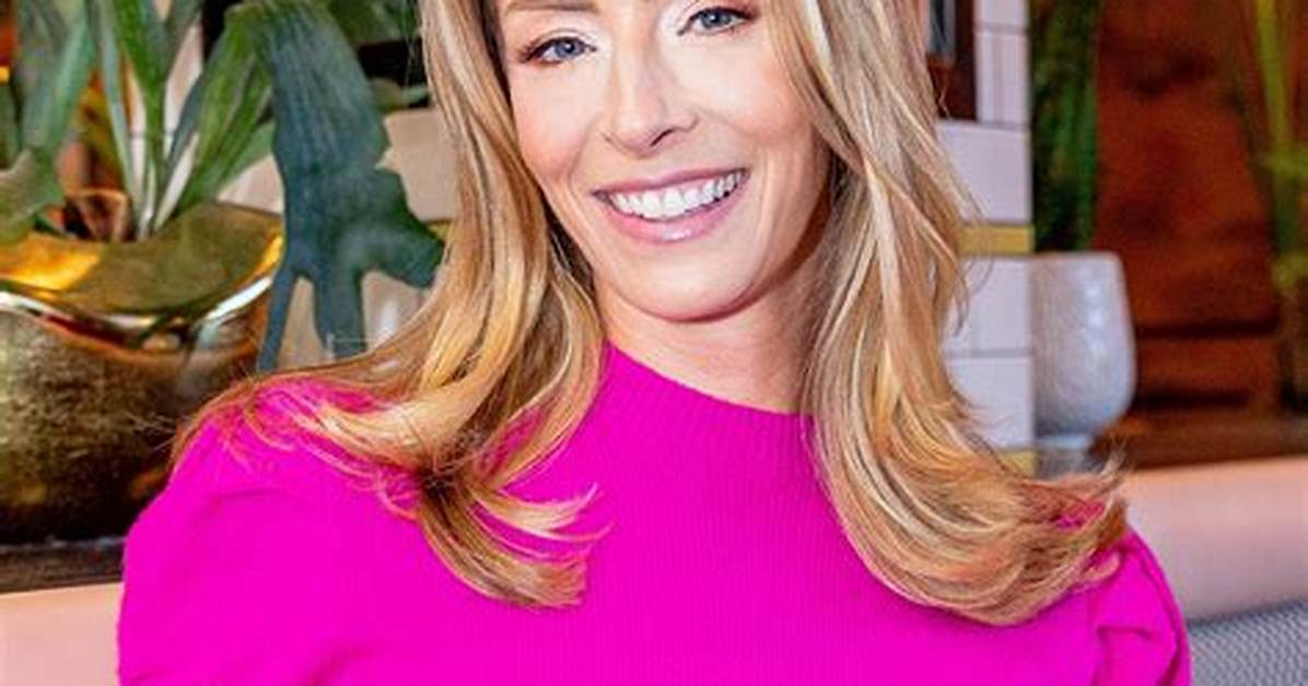 Jenny Johnson Boston, Bio, Wiki, Age, Height, Husband, Nesn, Salary, and Net Worth